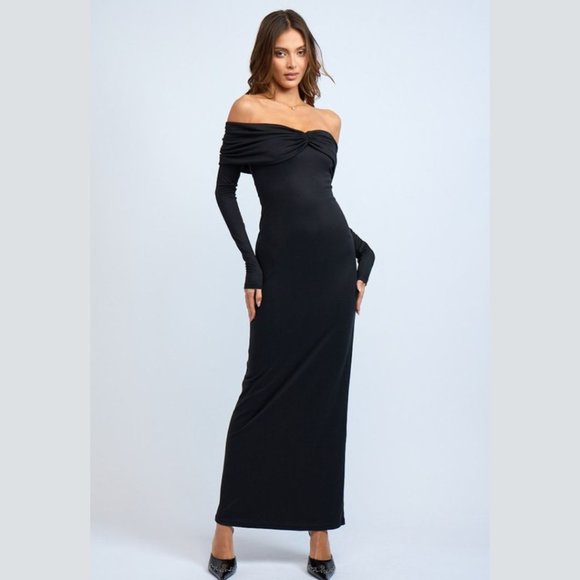 NWT Black Solid Off Shoulder Front Ruched Long Sleeve Fitted Maxi Dress - Picture 7 of 10
